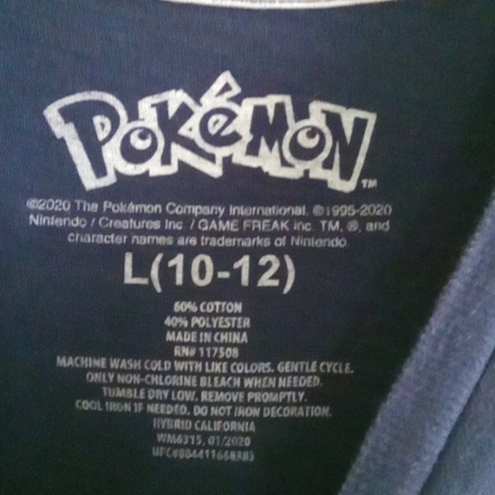 Pikachu Tee - Picture 3 of 4